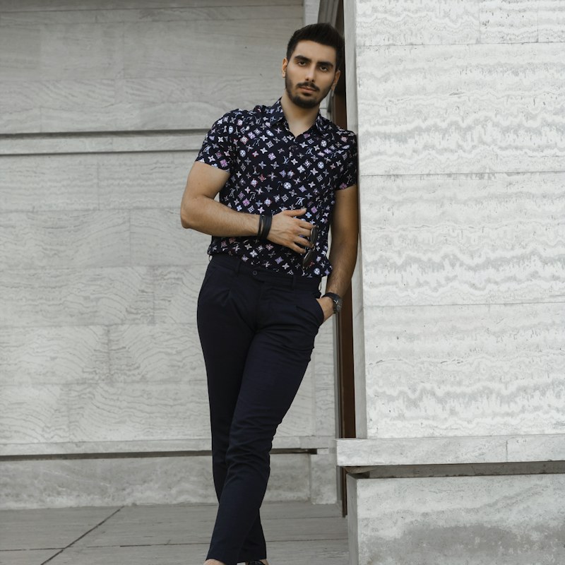 Camisa estampada azul noche