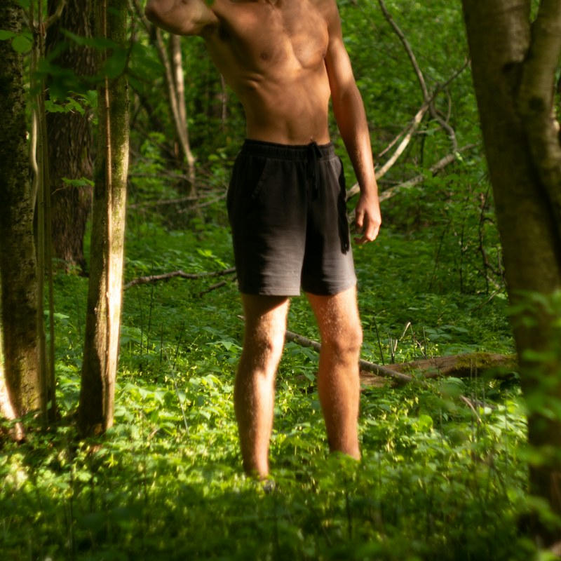 Short deportivo negro